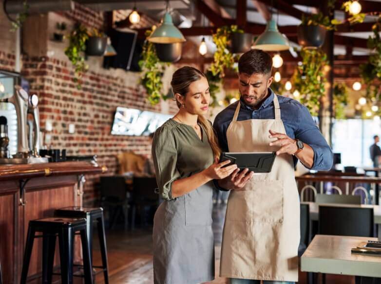 Planning-Restaurants-And-Bars
